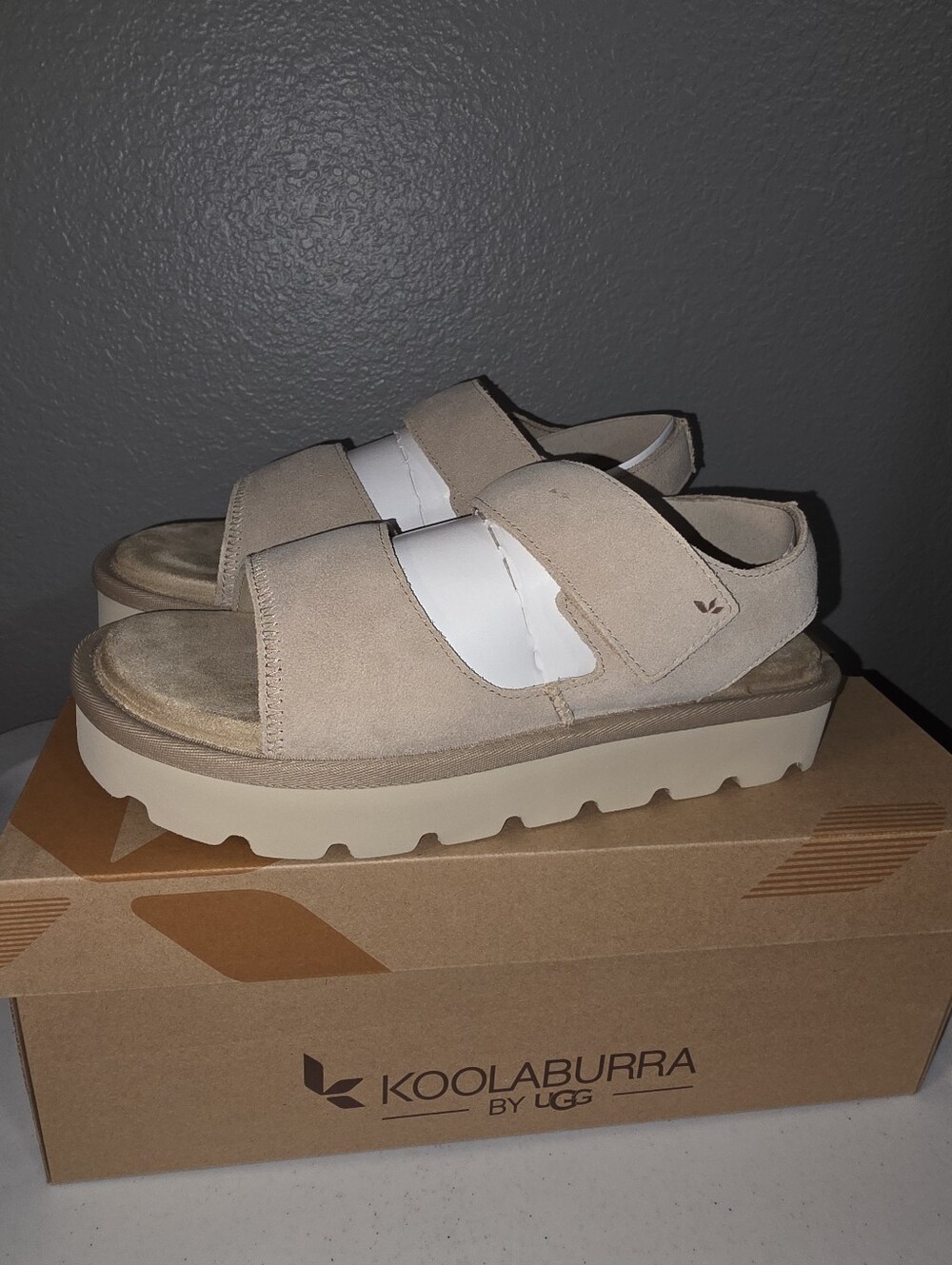 Women's Koolaburra By Ugg Tizz Desert Platform Sandals 11